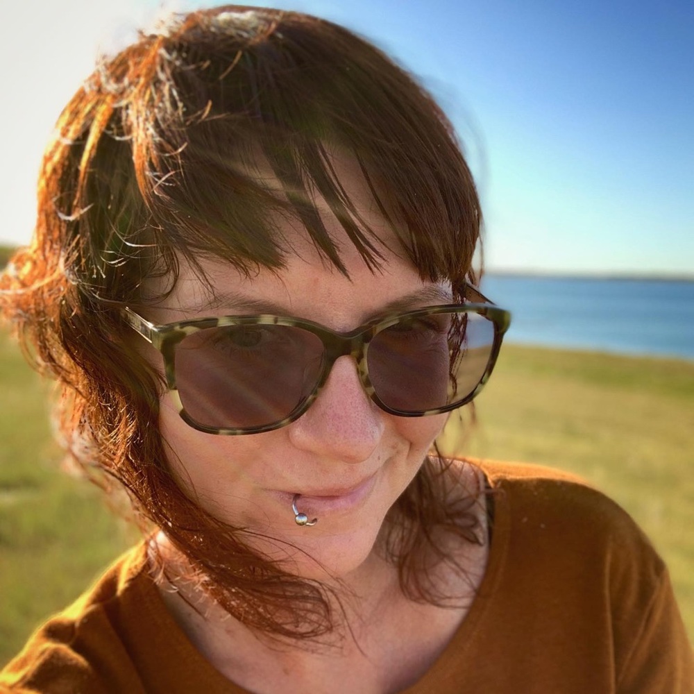 Meet your Posher, Carrie